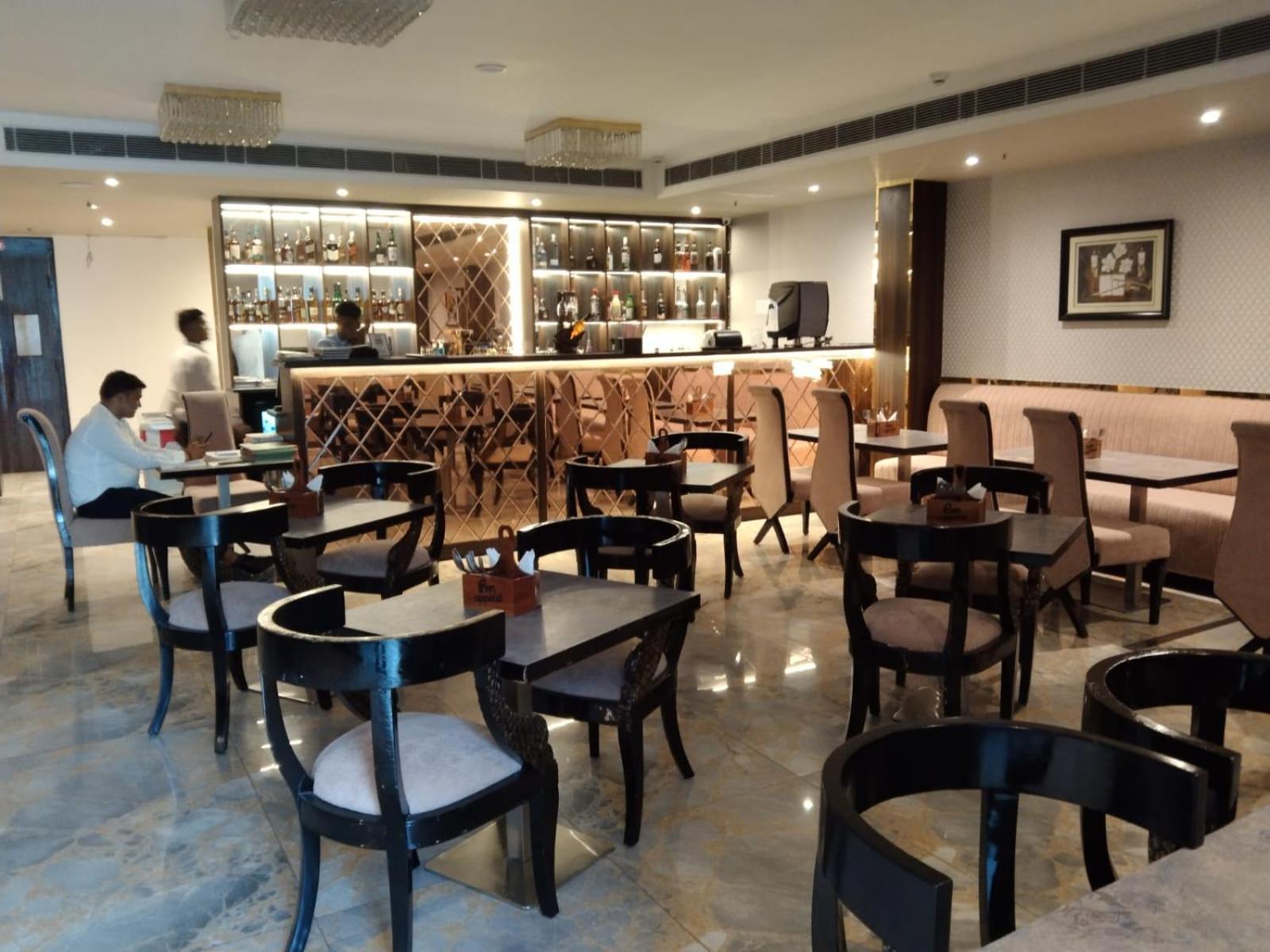 Hotel Crown Ceremonies Faridabad Exterior foto